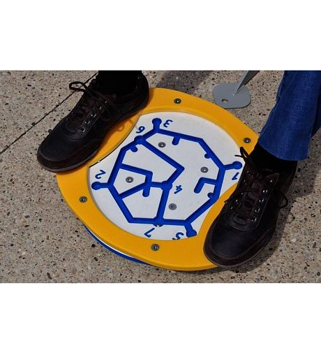 УТИп-059 Тренажер для пожилых Лабиринт для ног