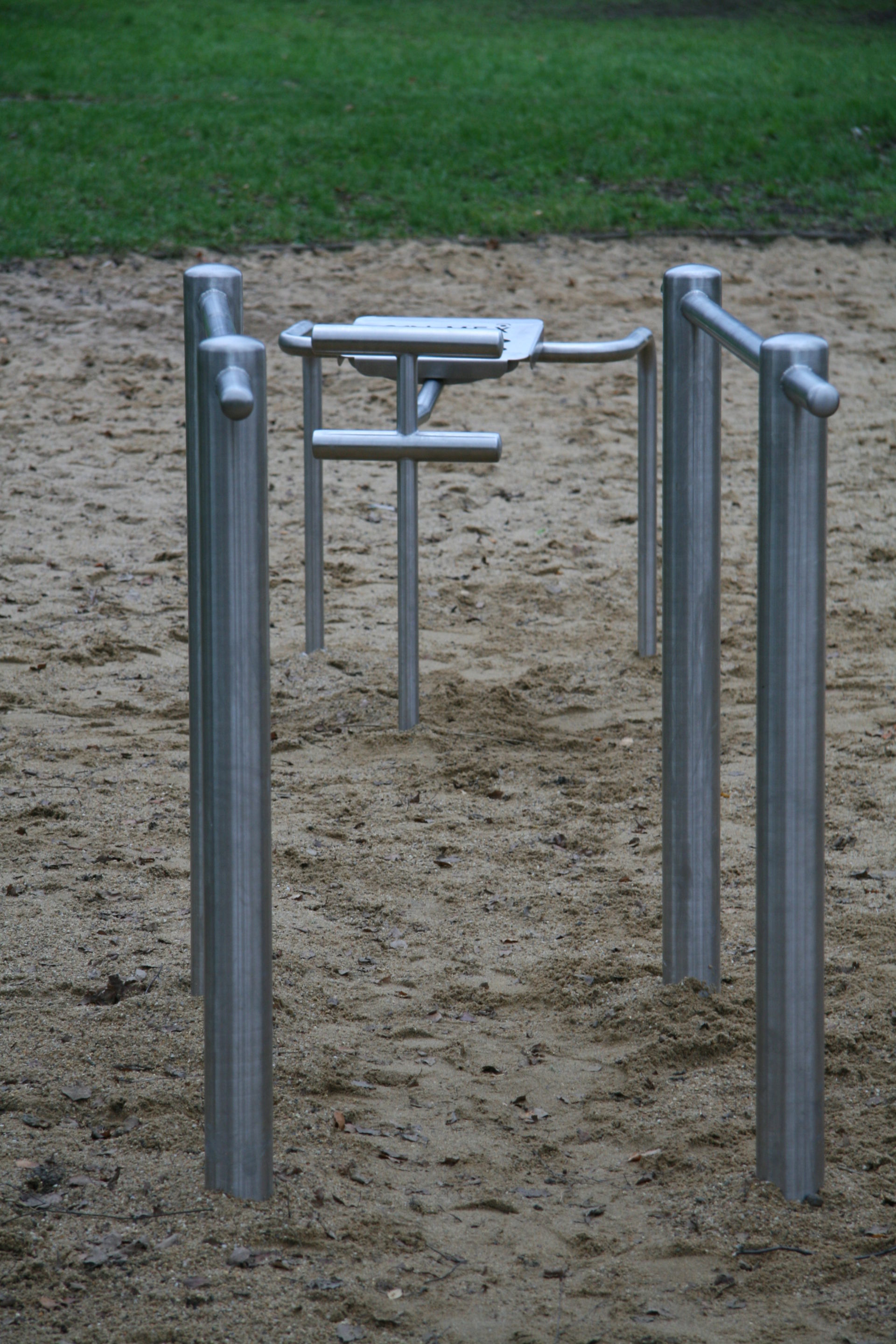 УТЭ-015 Брусья классические