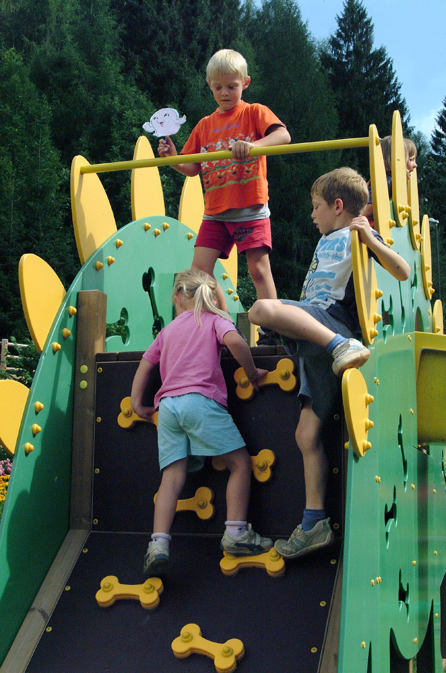 Детская игровая площадка "Динозавр"