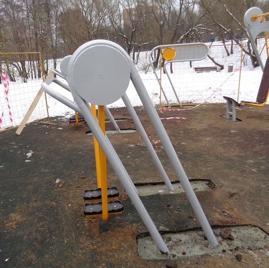 А-0103 Воздушный ход (ходули) уличный тренажер