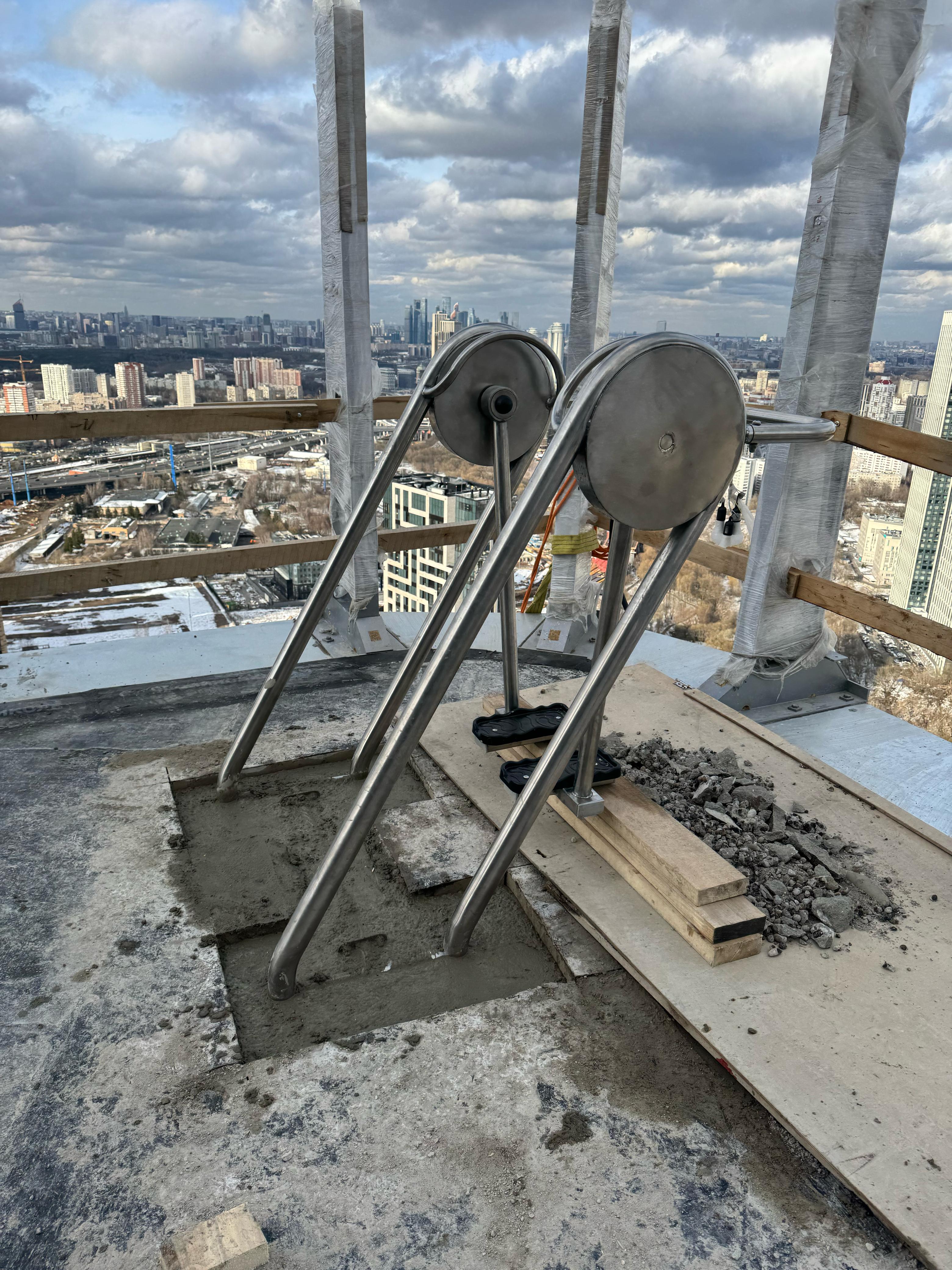 А-0103 Воздушный ход (ходули) уличный тренажер