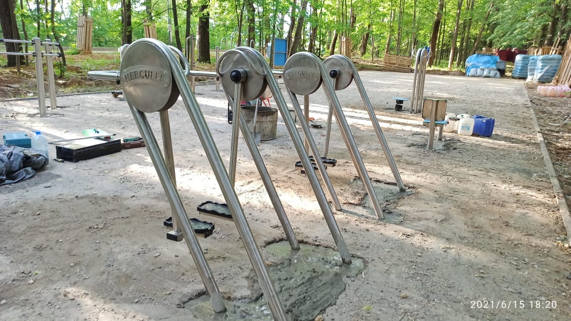 А-0103 Воздушный ход (ходули) уличный тренажер