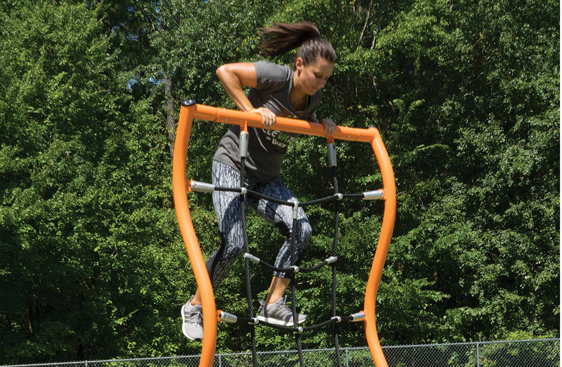 Полоса препятствий на выживание Кросс