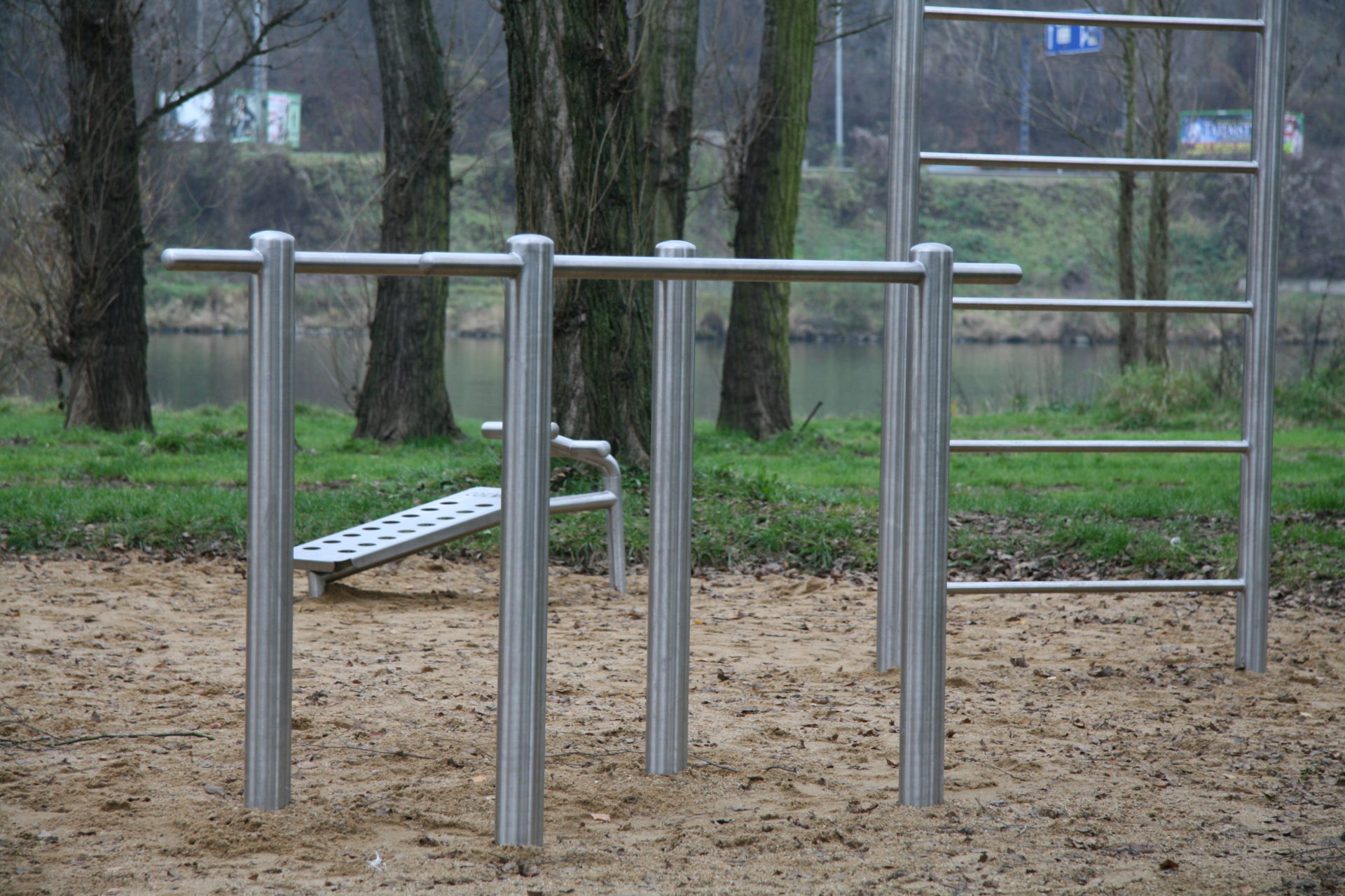 УТЭ-015 Брусья классические