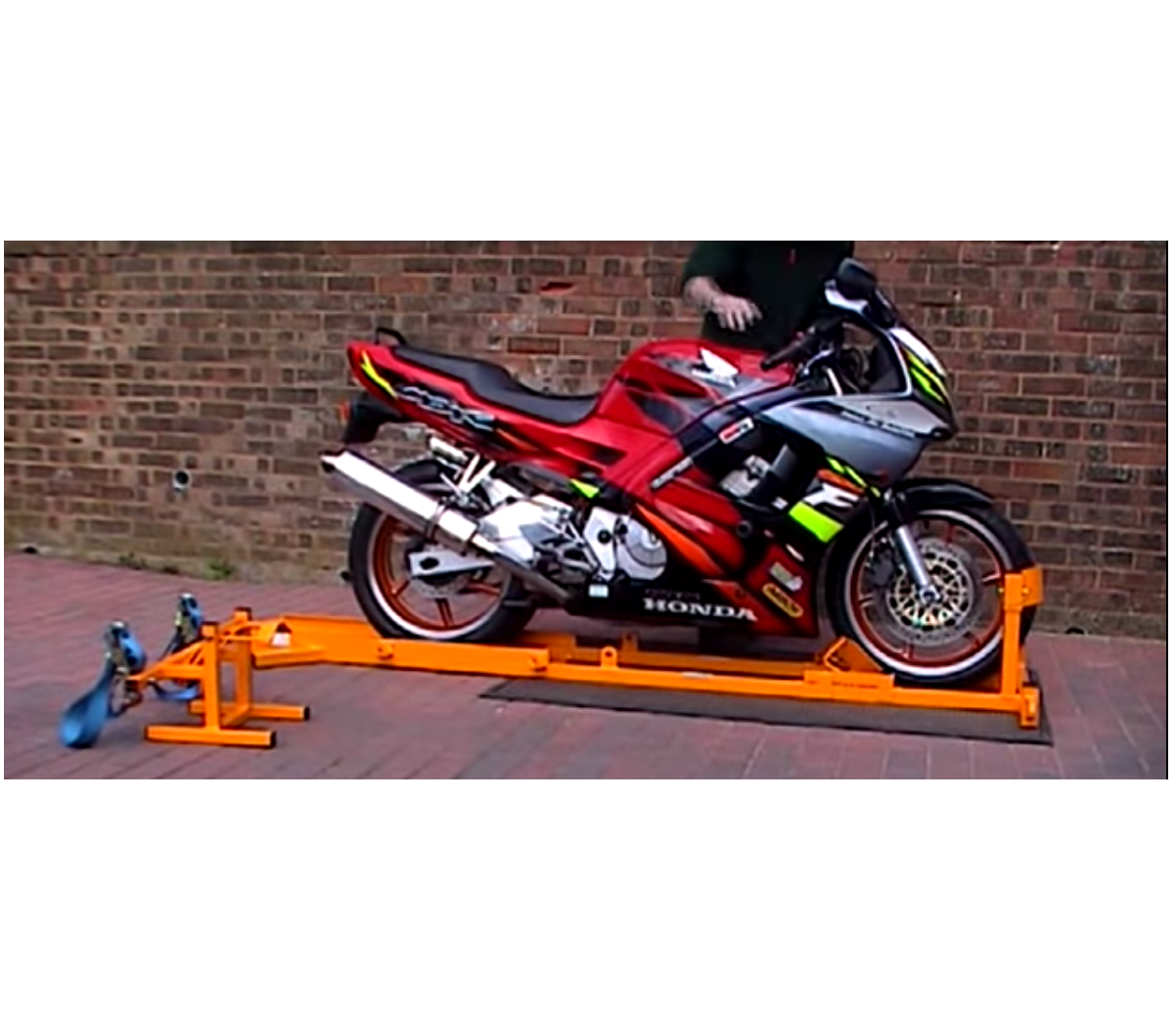 Устройство для перевозки мотоцикла