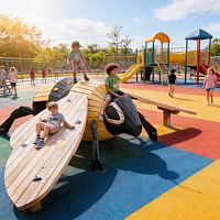 Детская игровая площадка "Пчелка"